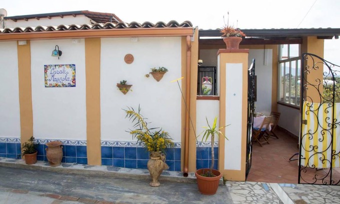 Partinico House | 90 m² House ∙ 4 bedrooms ∙ 8 guests