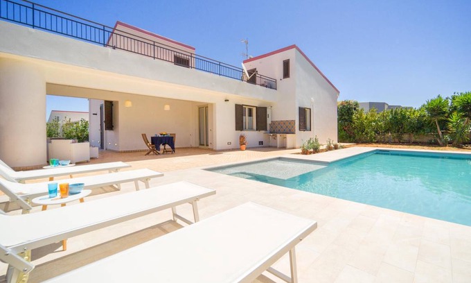 Torre Colonna-sperone House | 90 m² House ∙ 5 bedrooms ∙ 10 guests