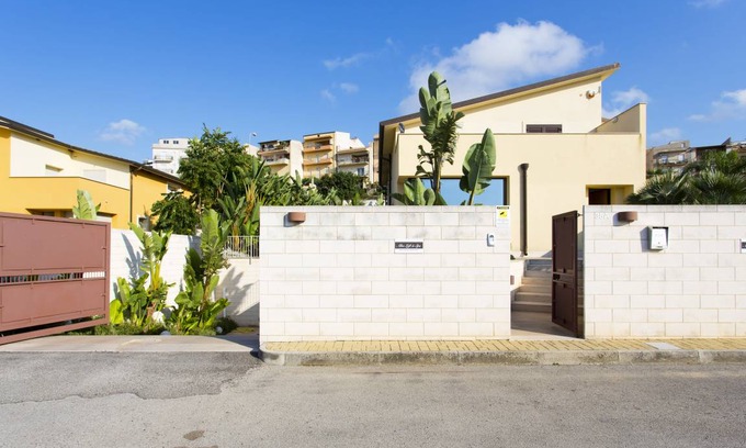 Alcamo Apartment | Apartment ∙ 8 guests