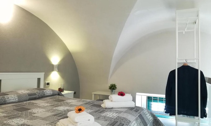 Picanello-Ognina-Barriera-Canalicchio Apartment | appartamento sabbia dell' etna