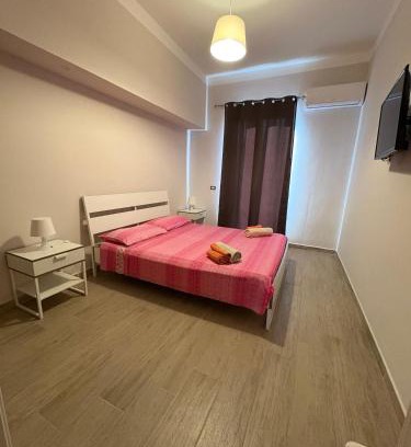 Porto Empedocle Apartment | APPARTAMENTO VISTA PORTO San Calogero