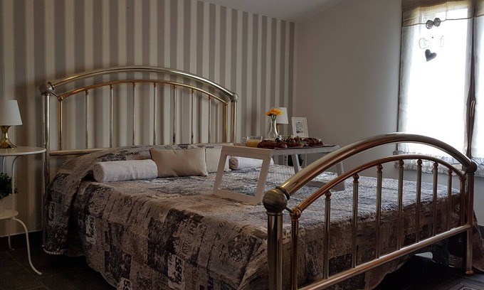 Acradina Apartment | Barolo houses with large terrace and swimming pool for the whole family