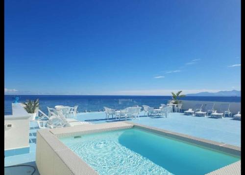 Casteldaccia House | Blue Life, sea-luxury rooms on the beach between Palermo and Cefalu'