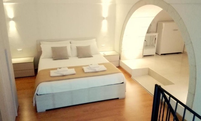 Santa Lucia Apartment | Casa Corso Umberto I, historic Main Street