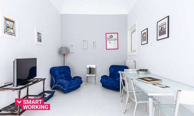 Palermo Apartment | Casa Dante with Balcony by Wonderful Italy
