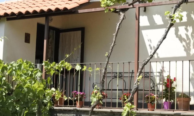 Piedimonte Etneo House | Casa vacanza Etna Evergreen