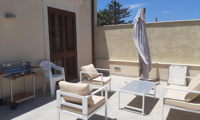 Birgi Vecchi House | Casa Vento dello Stagnone