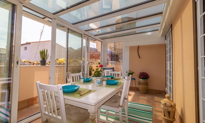 Ortigia House | Charming independent house with terrace