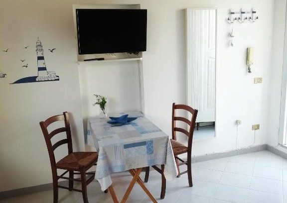 Mazara del Vallo House | ESSENTIAL ROOM
