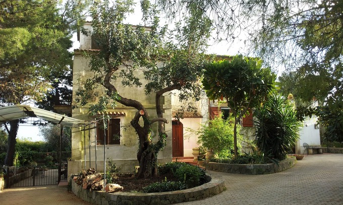 Belvedere Hotel | Eurialo Green Suites