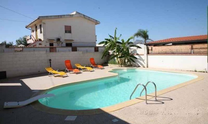 Balestrate Apartment | Ferienwohnung al centro di Golf Castellammare