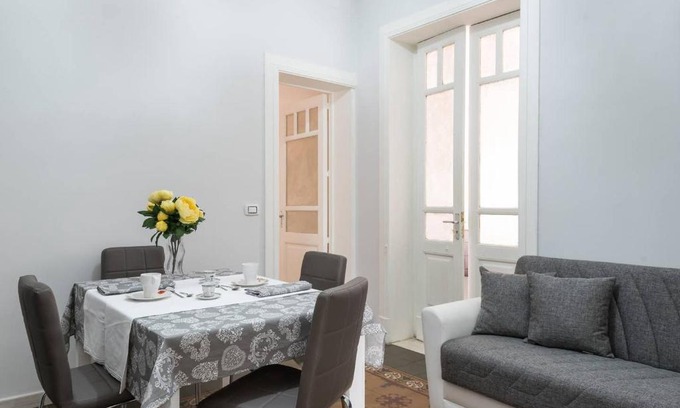 Old Town Apartment | Gramignani House Catania