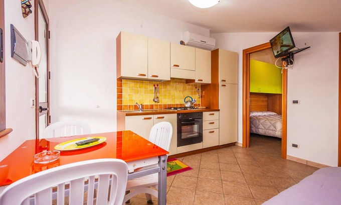 Piana Calzata Apartment | Green view