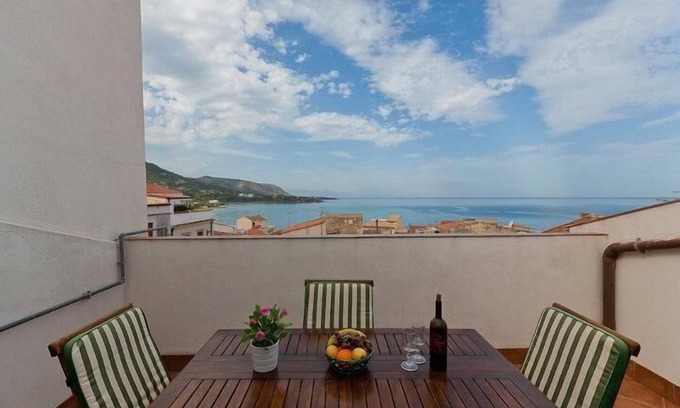 Old Town Apartment | Holiday apartment Cefalù for 1 - 7 persons with 3 bedrooms - Holiday apartment