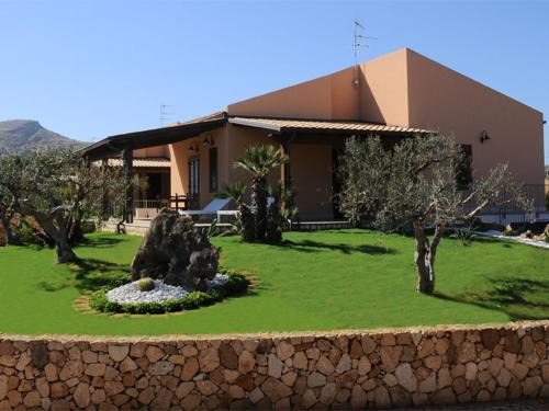 Custonaci House | Holiday Home Nicola Santoro