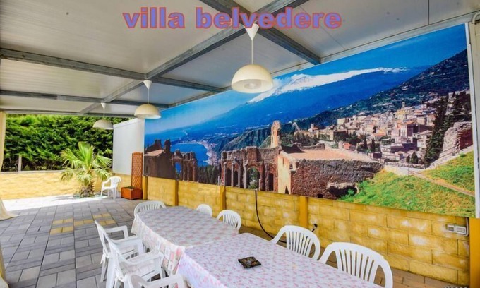 Pergusa House | Holiday house Enna for 8 - 12 persons with 6 bedrooms - Holiday home