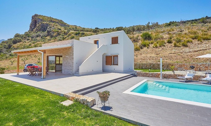 Scopello House | Holiday house Scopello for 1 - 6 persons with 3 bedrooms - Holiday house