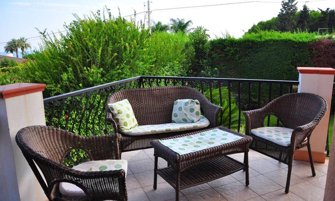 Fontane Bianche Apartment | Homerez - 100 m away from the beach! Appartement for 6 ppl. at Fontane Bianche