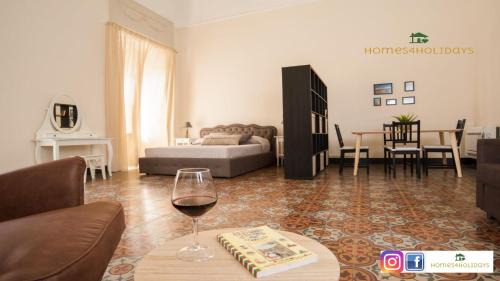 Catania City Centre Apartment | Homes4Holidays - Teatro Massimo