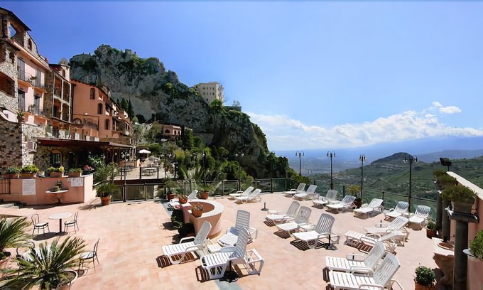 Castelmola Hotel | Hotel Villa Sonia