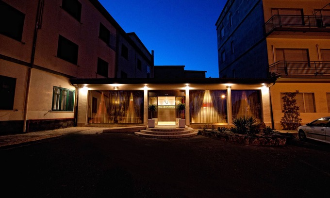 Caltagirone Hotel | Hotel Villa Sturzo