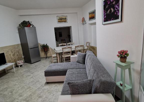 Viagrande House | House Umberto I