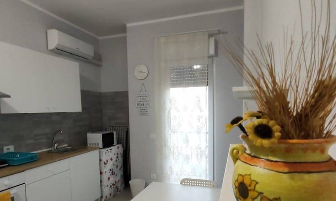 Corso dei Mille - Sant'Erasmo Apartment | 35 m² Apartment ∙ 2 guests