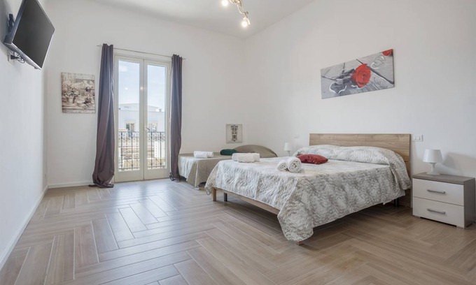 Corso dei Mille - Sant'Erasmo Apartment | 120 m² Apartment ∙ 3 bedrooms ∙ 8 guests