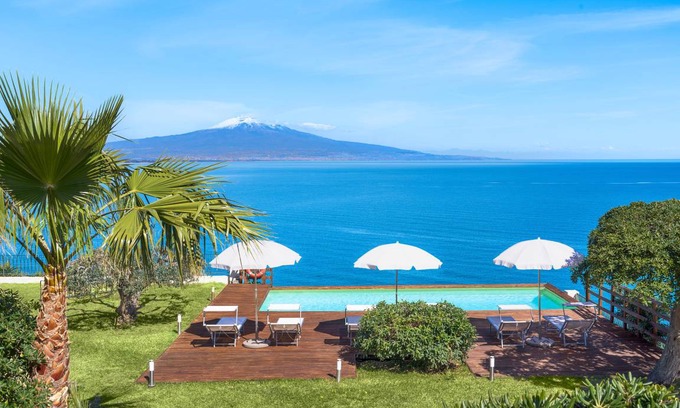 Costa Saracena-Castelluccio Villa | 140 m² Villa ∙ 3 bedrooms ∙ 7 guests