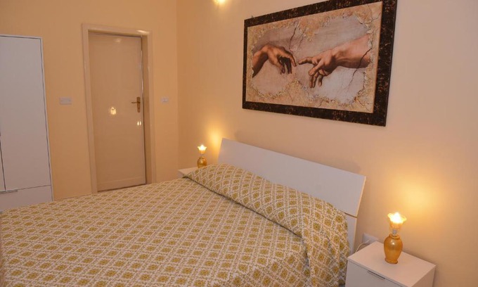 Avola Apartment | la finestra sul cortile da Alberto