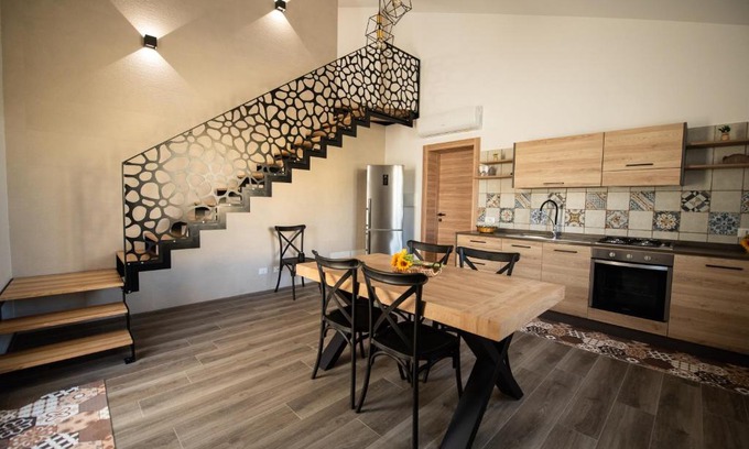 Mockarta Apartment | La maiolica
