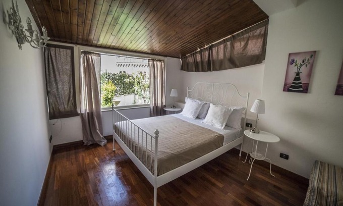 Taormina City Centre Apartment | La Maison Jardin Apartment