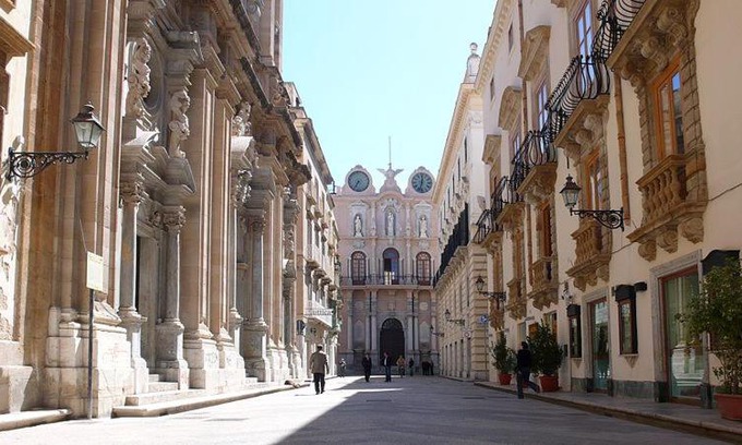 Trapani City Centre Apartment | Loft Marino City Center Trapani