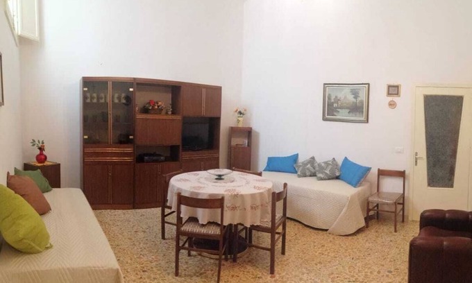 Noto Historic Centre Apartment | Long Term Vacation Home