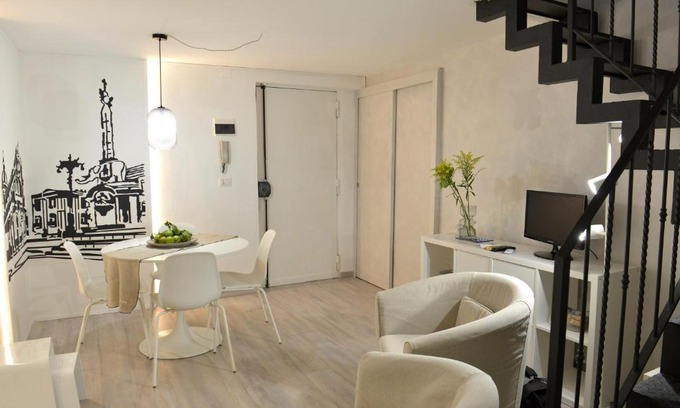 Catania City Centre Apartment | Luminoso apt al Monastero dei Benedettini