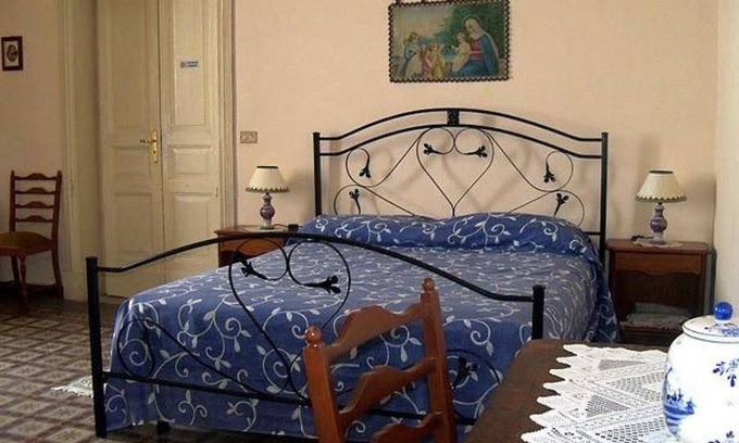 Belpasso House | Motel ∙ 8 guests