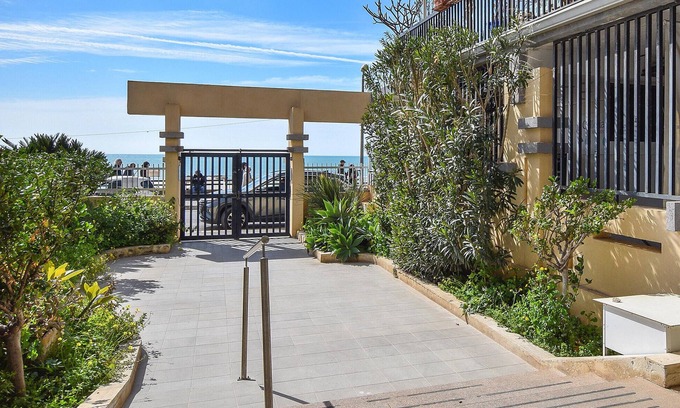 Marina di Ragusa Apartment | Nice apartment in Marina di Ragusa