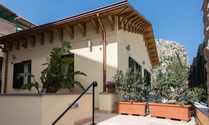 Mondello House | Nonna Anna Rooms