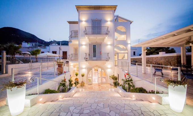 Lipari Historic Centre Hotel | Odysseus Hotel