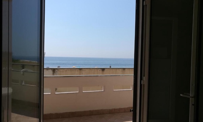 Fondachello Apartment | Oltremare
