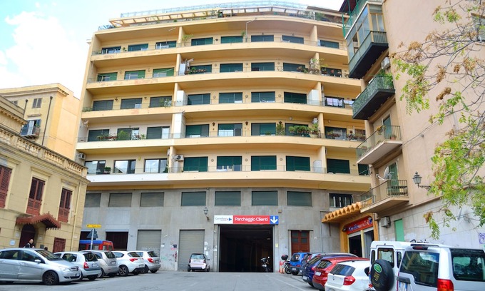 Kalsa Hotel | Piazza Marina