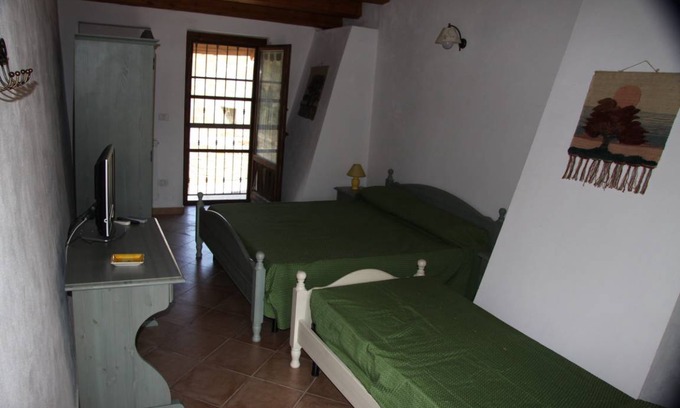 Sant'Angelo Muxaro Resort | Private room ∙ 3 guests