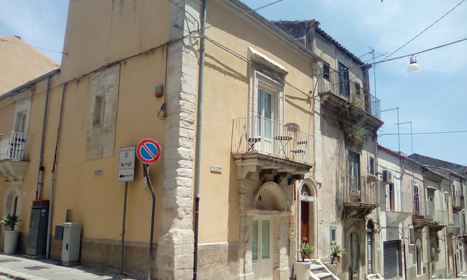 Ragusa Bed & Breakfast | Room rental LE CALLE - room 1