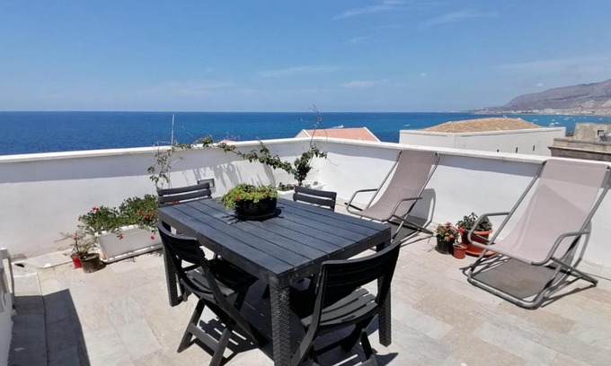 Trapani City Centre Bed & Breakfast | Rooms & Breakfast Destination Trapani