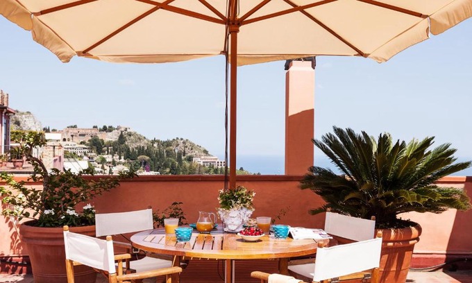 Taormina City Centre Apartment | San Domenico Apartment