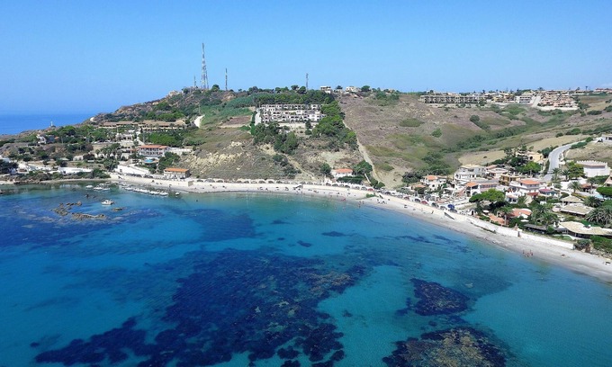 Sciacca Apartment | Sea Front Apartment 4 beds with balcony 250 meters from the beach