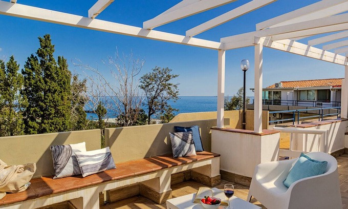 Recanati Apartment | Sea Sound Loft Naxos