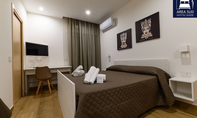 Canicatti House | South Area Affittacamere (self check-in) Triple room with kitchen