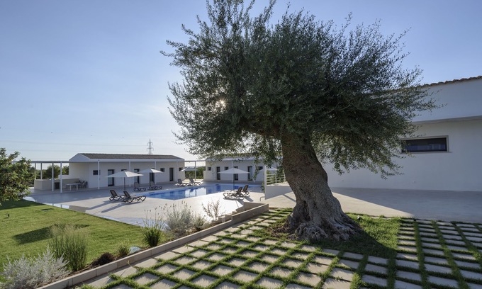 Chiaramonte Gulfi Hotel | Southeast Hotel