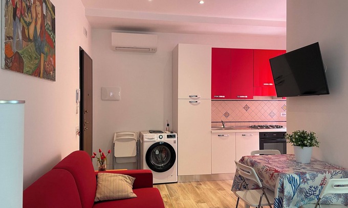 Castellammare del Golfo Apartment | Suite de la Sicilienne Deluxe in the center near the port and 200 mt from the sea